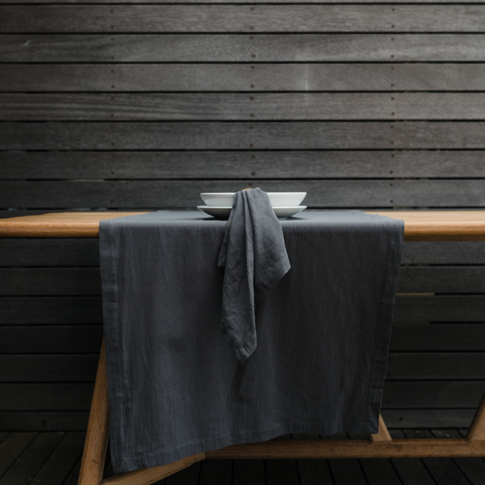 The Palmar Collection Cotton Table Runners