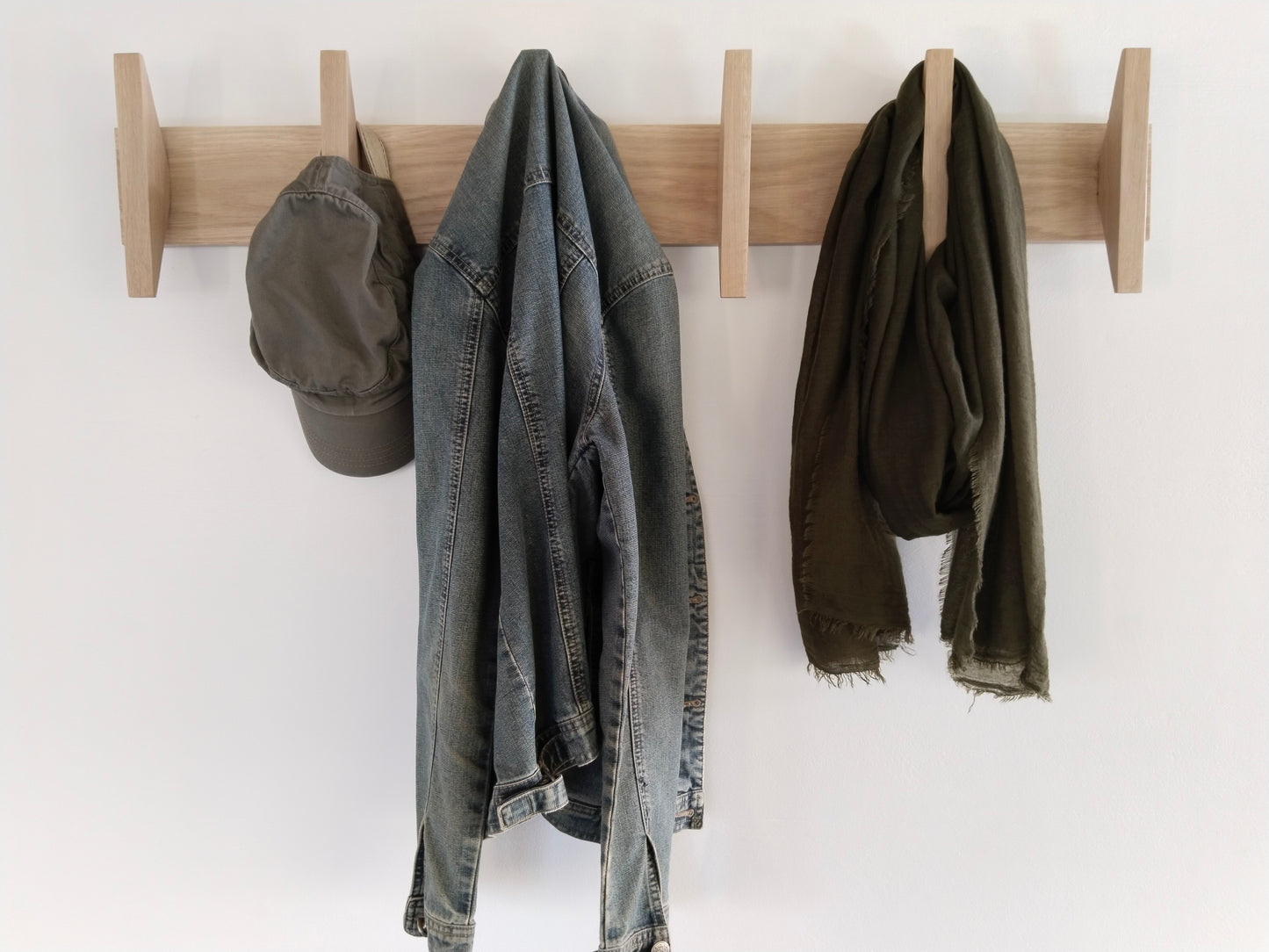 Oak Slant Hooks