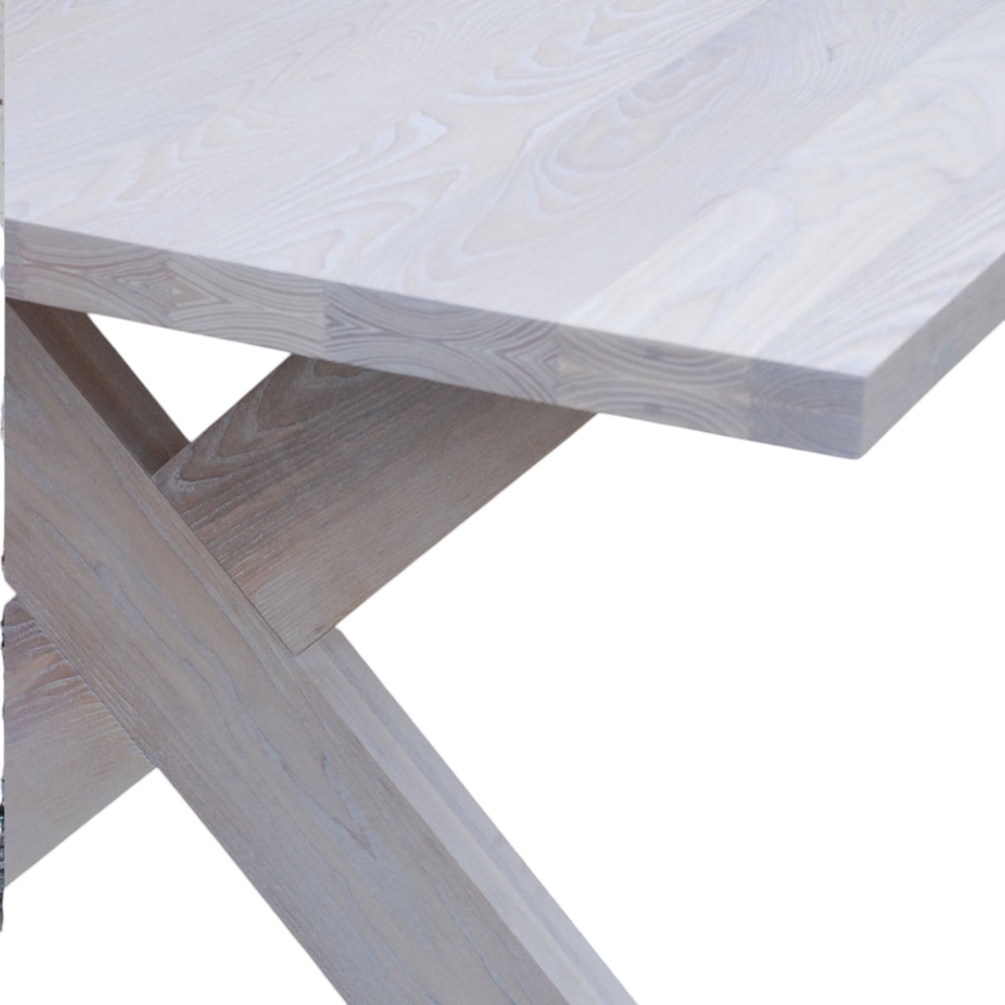 XOXO Dining Table