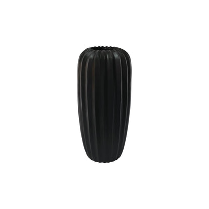 Noir Vases