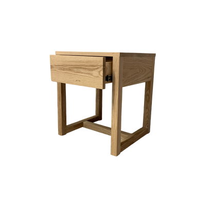 Land Pedestal