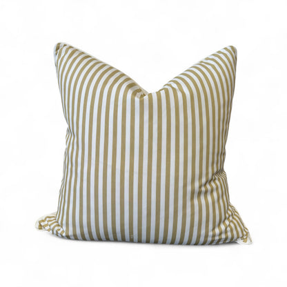 Outdoor Vine Stripe Scatter